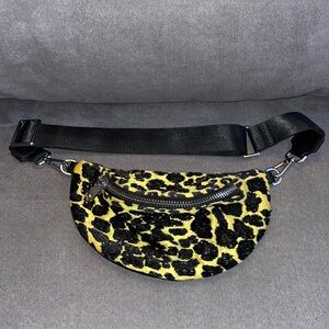 NWOT.  TopShop Fanny/Waist Pack.
